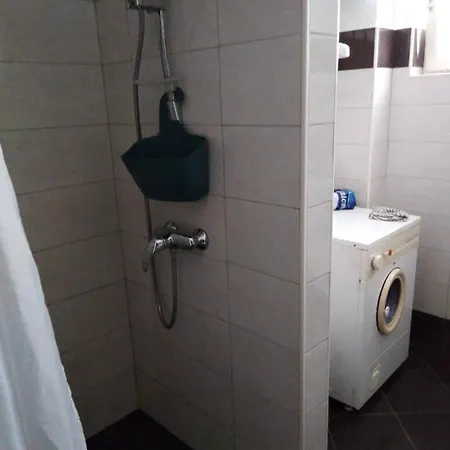 Apartments By The Sea Lukoran * Lukoran