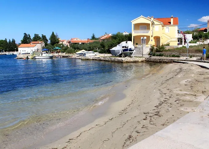 Lejlighed By The Sea Lukoran